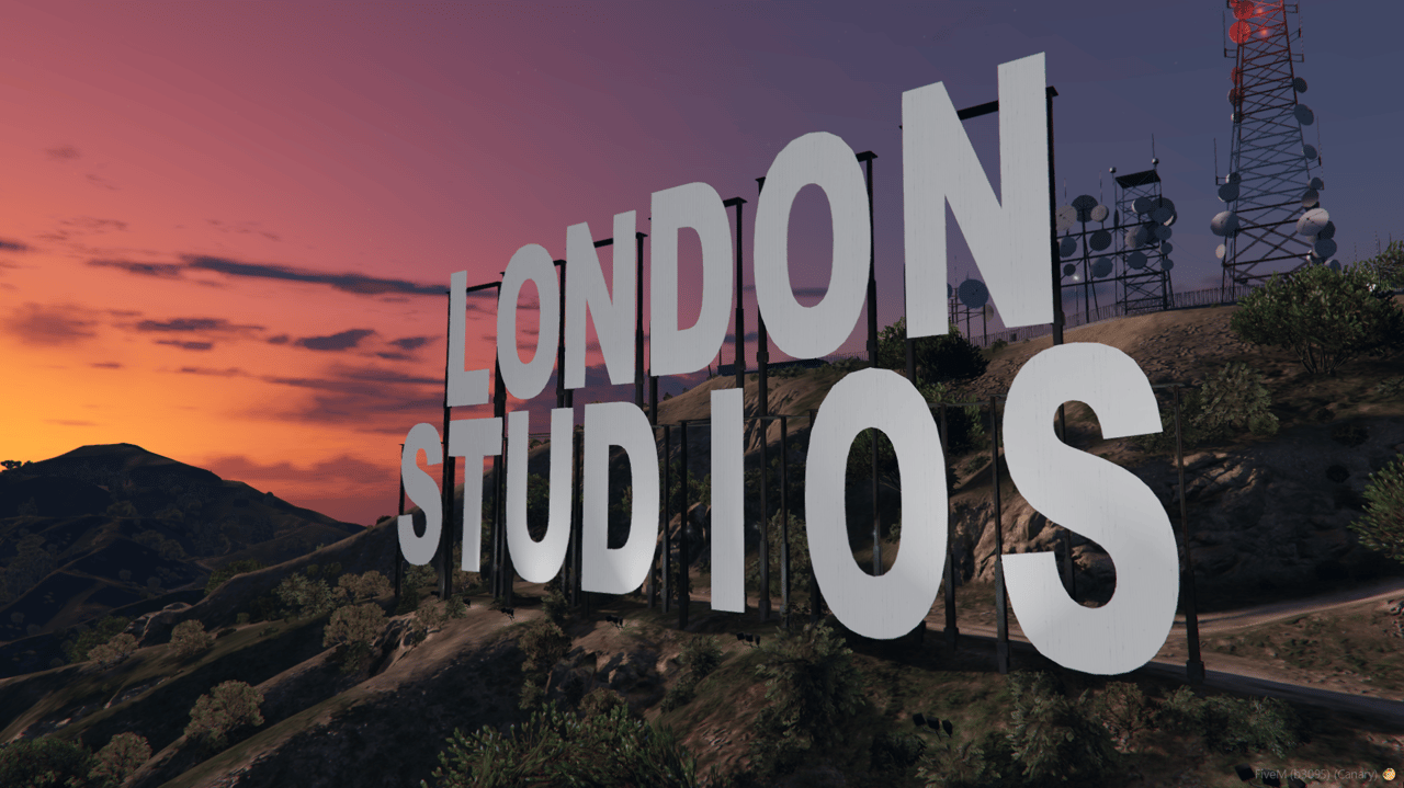 Custom Vinewood Sign v2 media 2