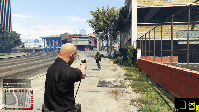 Smart Taser media 4